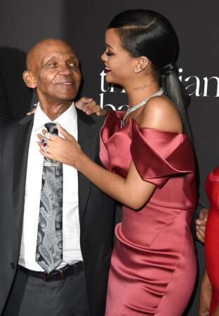 Rihanna est très proche de son grand-père