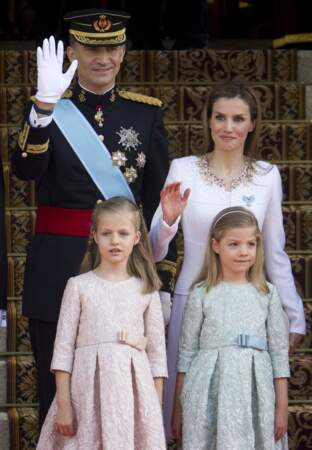 Felipe, sa femme Letizia et leurs filles Leonor (8 ans) et Sofia (7 ans)