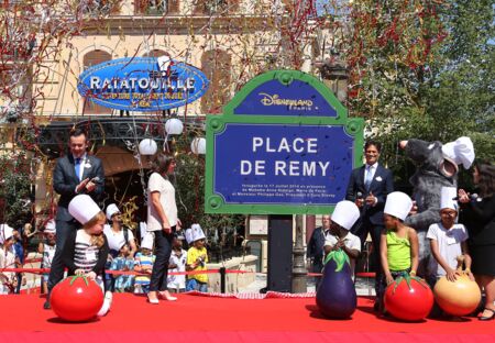 La place de Rémy, nouvel endroit incontournable de Disneyland Paris