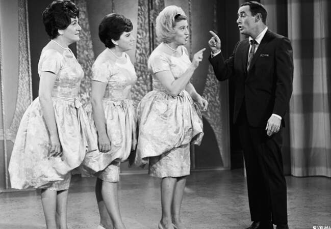 Les Andrews Sisters chez Joey Bishop en 1963