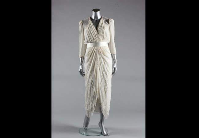 Sublime robe drapée Zandra Rhodes, que Diana portait en 1987 lors d’un gala de charité