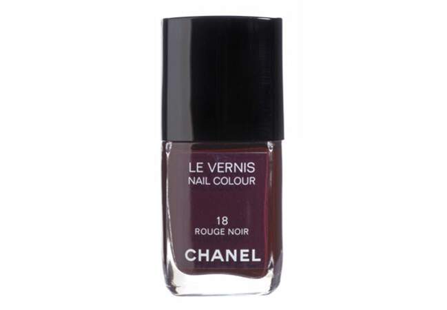 Chanel – Vernis Rouge Noir – 22,90€