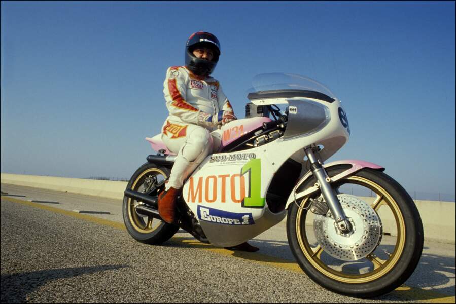 Coluche lors de son record du monde de vitesse en Italie le 29 septembre 1985