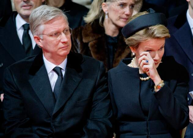 Le roi Philippe et la reine Mathilde de Belgique lors des obsèques de la reine Fabiola, le 12 décembre 2014