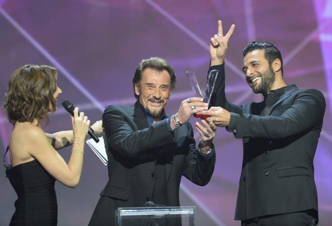 Virginie Guilhaume, Johnny Hallyday et Maxim Nucci aux Victoires de la Musique en 2016