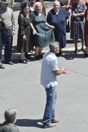 George Clooney, rétabli après son accident de scooter sur le tournage de Catch 22