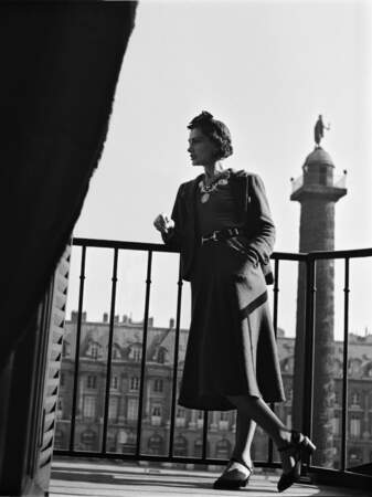 Coco Chanel sur sa terrasse au Ritz en 1937 