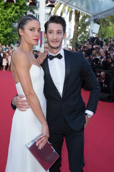 Pierre Niney et Natasha Andrews sur le tapis rouge du Festival de Cannes en 2014