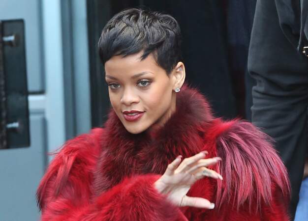 La coupe courte très chic de Rihanna