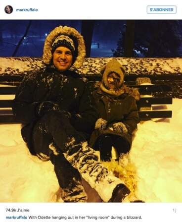 Mark Ruffalo et sa fille Odette s'amusent dans la neige