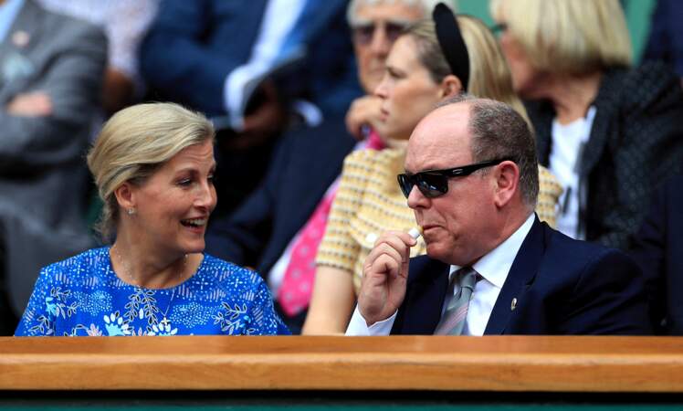 Avec la comtesse de Wessex, le prince Albert de Monaco riait de bon cœur le 10 juillet 2019