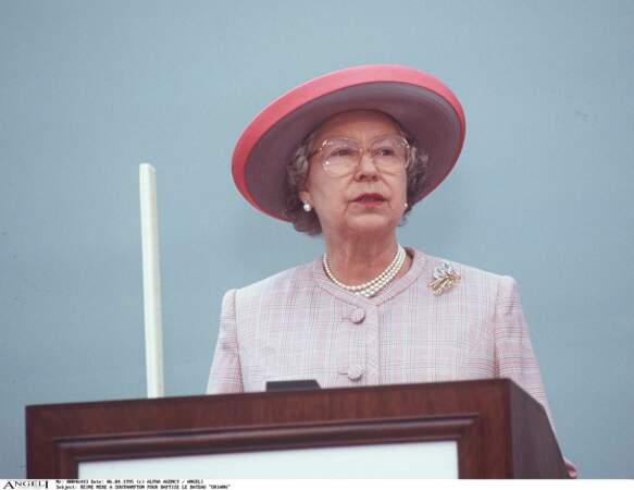 La reine Elizabeth II à Southampton en 1995
