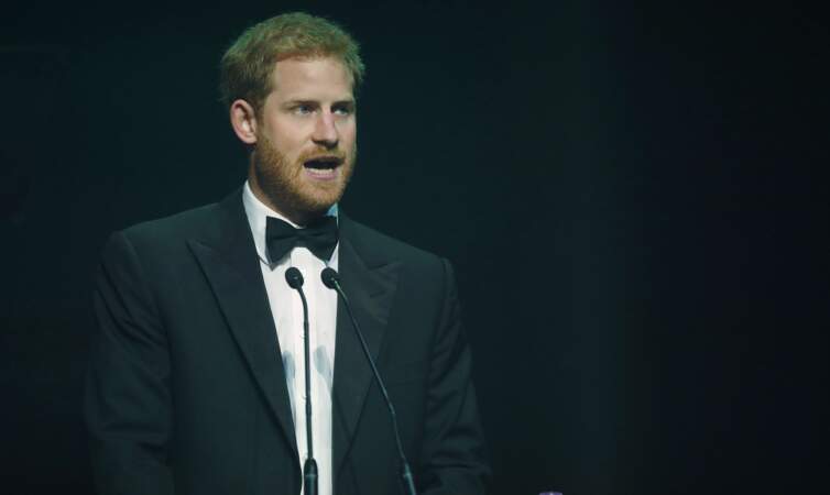 Le prince Harry, jeudi 12 octobre, lors des Attitude Awards à Londres.