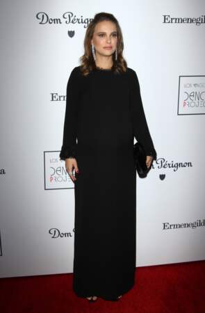 Natalie Portman, très enceinte à Los Angeles