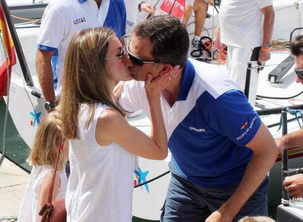 Felipe et Letizia échangent un baiser pour la Copa del Rey à Majorque en 2011