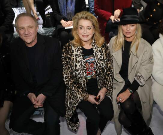 François Henri Pinault, Catherine Deneuve et Kate Moss installés au front row pour le défilé Saint Laurent