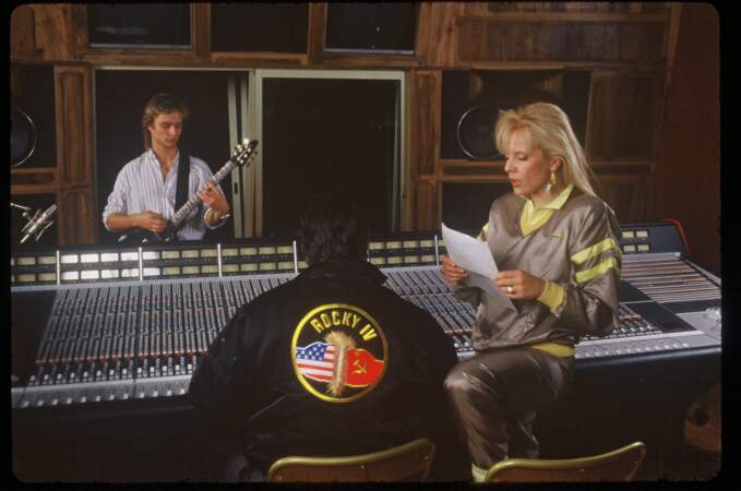 Sylvie Vartan en studio avec son fils David Hallyday en 1985