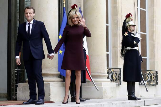 Brigitte Macron une première dame qui ne manque jamais d'élégance 