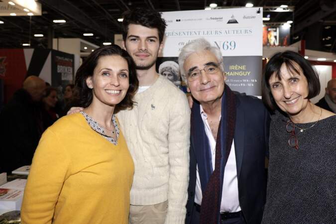 Adeline Blondieau et son fils Aïtor était accompagné de l'éditeur Guy Trédaniel