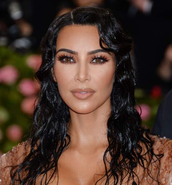 Le sublime wet hair de Kim Kardashian
