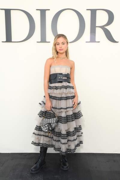 La cousine de William, Amelia Windsor, était présente au défilé Dior de la Fashion Week de Paris.