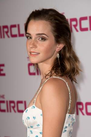 Emma Watson : Sourcils parfait et look bonne mine à l'UGC Normandie pour la première de son film The Circle