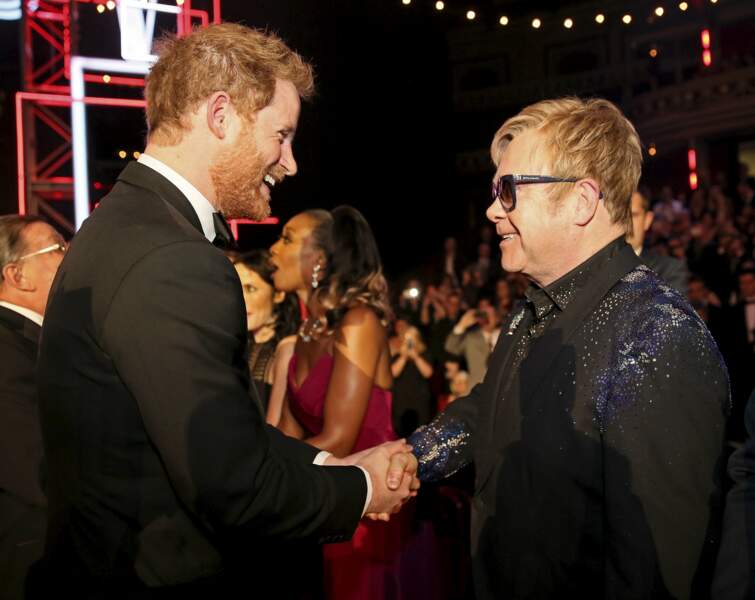 Le chanteur Elton John et le prince Harry