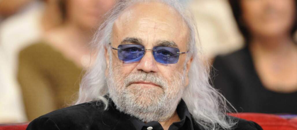 Le chanteur grec Demis Roussoss s'est éteitn à l'âge de 68 ans, après avoir vendu près de 60 millions de disques