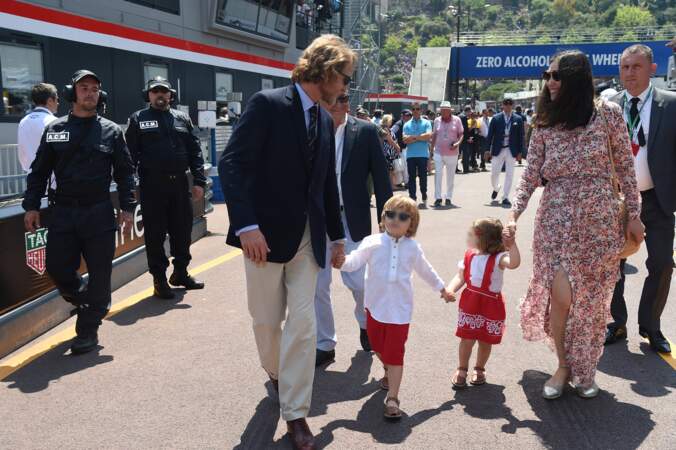 Andrea Casiraghi et sa femme Tatiana Santo avec leurs deux enfants Sacha et India au Grand Prix de Monaco