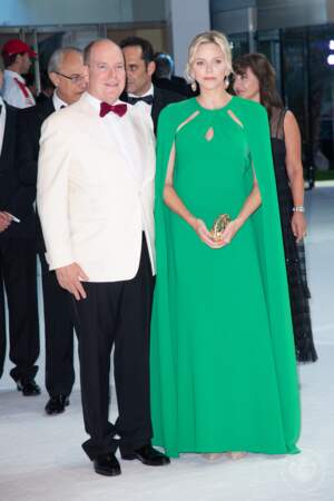 Albert et Charlene de Monaco accueillaient le 71e Gala de la Croix-Rouge au sporting Monte Carlo