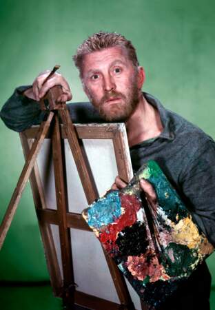 Kirk Douglas a lui opté pour Vincent Van Gogh dans le film "La vie passionnée de Vincent Van Gogh", en 1957