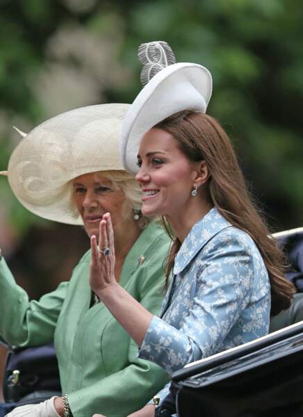 Kate Middleton aux côtés de Camilla Parker Bowles, lors du Trooping the Colour, le 13 juin 2015