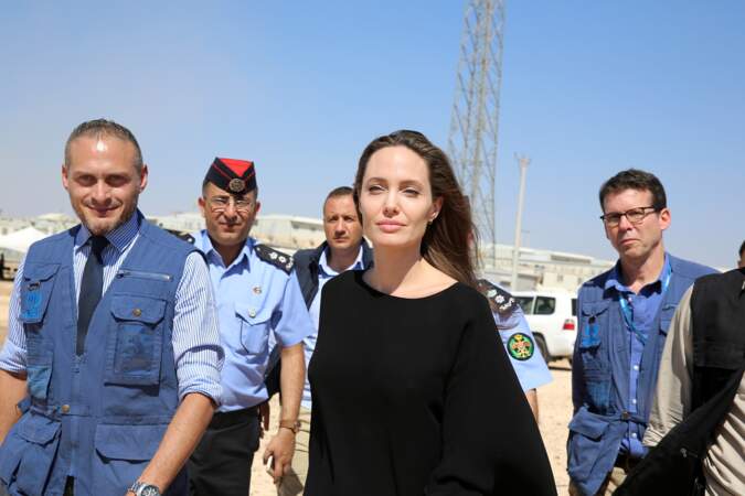Angelina Jolie visite les camps de réfugiés syriens en Jordanie