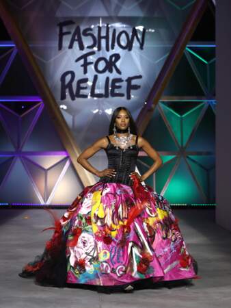 Naomi Campbell maitresse de cérémonie de ce défilé caritatif