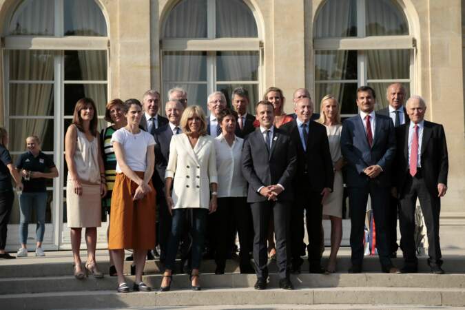Brigitte Macron accueille l'équipe de foot féminine lyonnaise