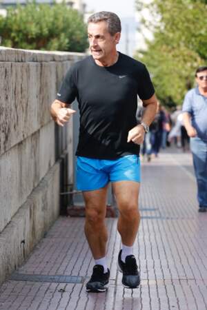 Nicolas Sarkozy fait son jogging du dimanche