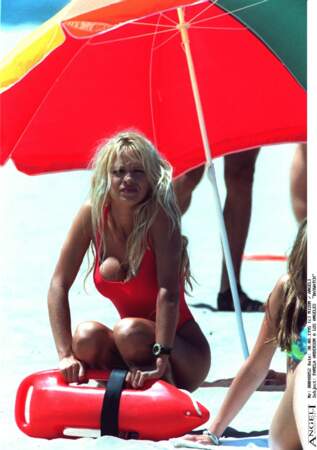 Pamela Anderson prête à bondir