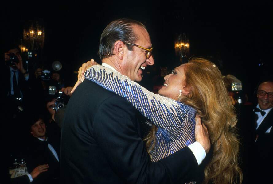 Jacques Chirac et la ravissante Dalida à Paris, en Mars 1983.