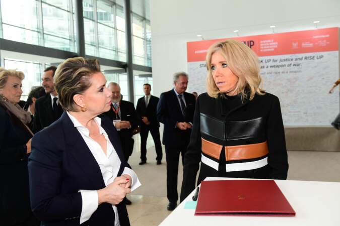Maria Teresa et Brigitte Macron au forum contre les violences sexuelles, au Luxembourg, le 27 mars 2019.