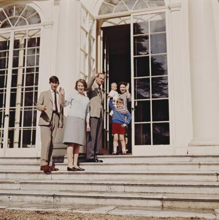 C'est aussi là-bas que les parents de la souveraine, George VI et Elizabeth Bowes-Lyon, ont passé leur lune de miel