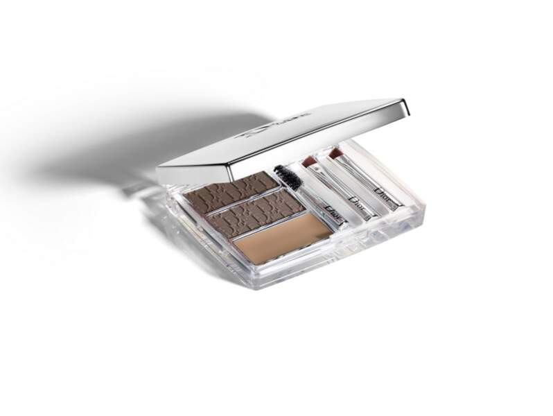 Kit à sourcils All-in-brow 3D, 35,50 € 