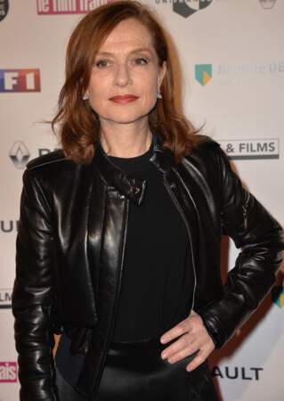 Isabelle Huppert sacrée "personnalité de l'année 2016" à la 24ème cérémonie des "Trophées du Film Français"