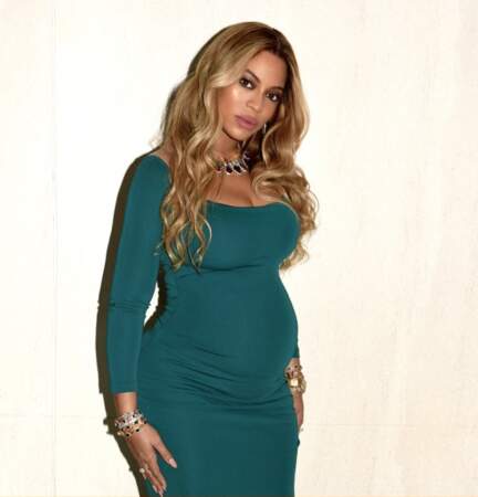 Beyoncé, son ventre de plus en plus rond