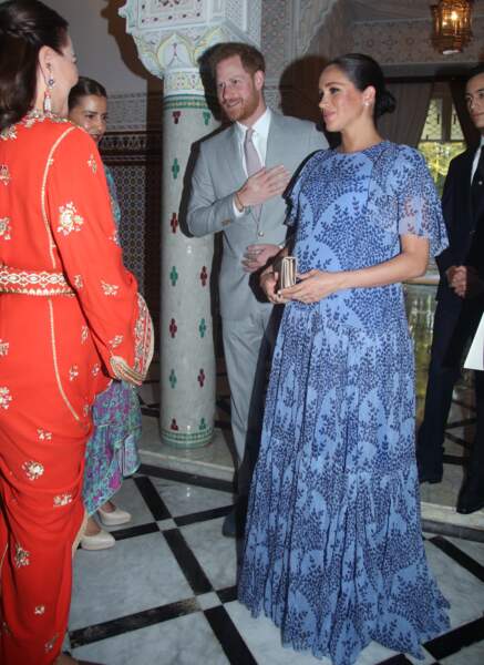 Meghan Markle en robe Carolina Herrera pour rencontrer le roi du Maroc le 25 février
