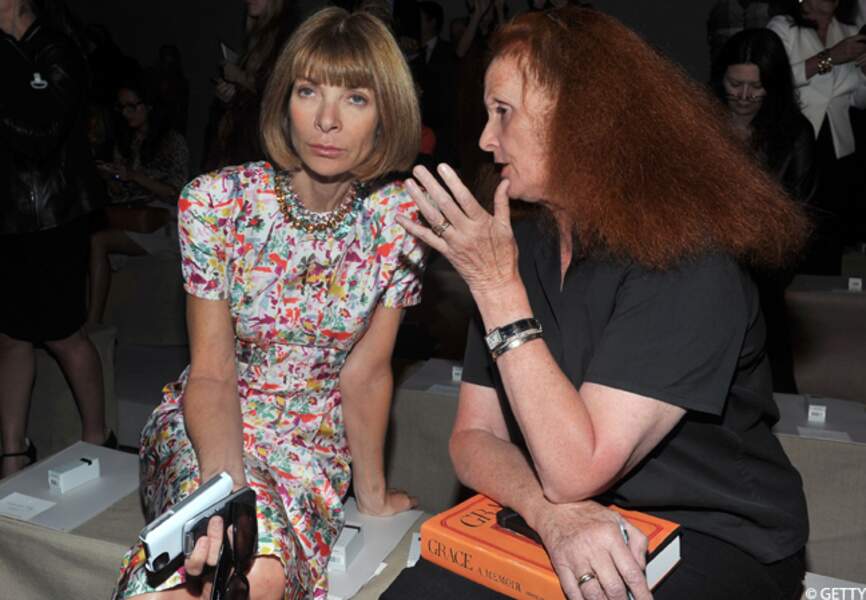 Anna Wintour et Grace Coddington étudient les tenues signées Donna Karan