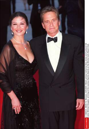Catherine Zeta-Jones et Michael Douglas à Monte-Carlo en 2001