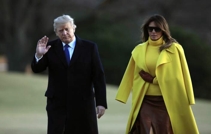 Melania Trump a choisi du jaune solaire pour son retour