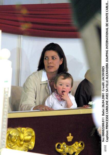 Caroline de Monaco et sa fille Alexandra de Hanovre, au jumping international de Monte Carlo, en 2001