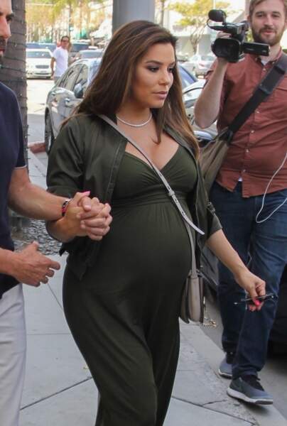 Eva Longoria a 8 mois de grossesse