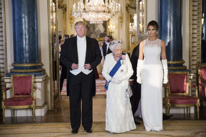 Elizabeth II, Donald et Melania Trump au dîner royal, à Buckingham, le 3 juin 2019.